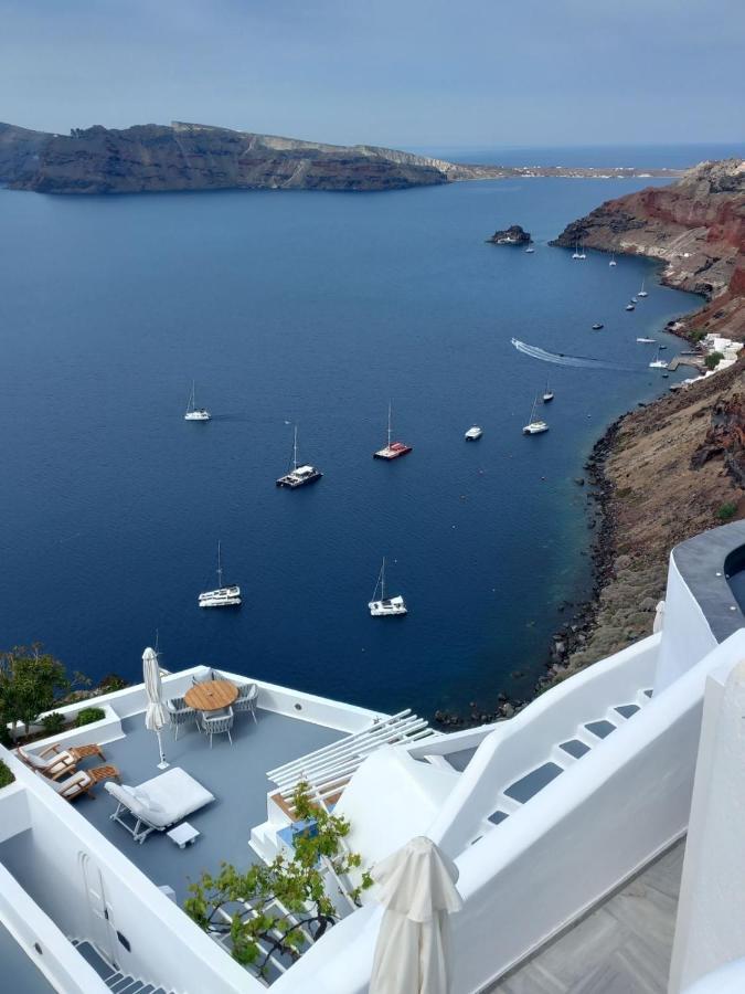 Captain John Villas Oia - Caldera & Sunset View Exterior photo