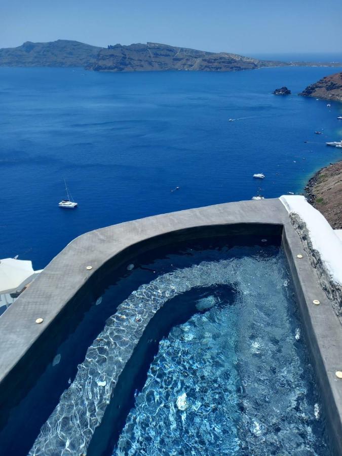 Captain John Villas Oia - Caldera & Sunset View Exterior photo