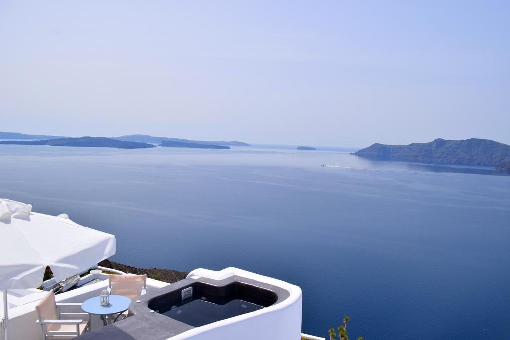 Captain John Villas Oia - Caldera & Sunset View Exterior photo